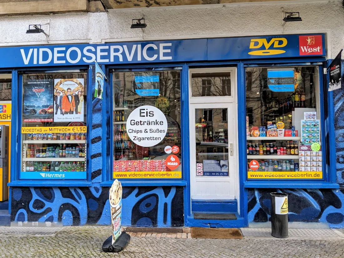 Videoservice & Bakery Lounge, Berlino