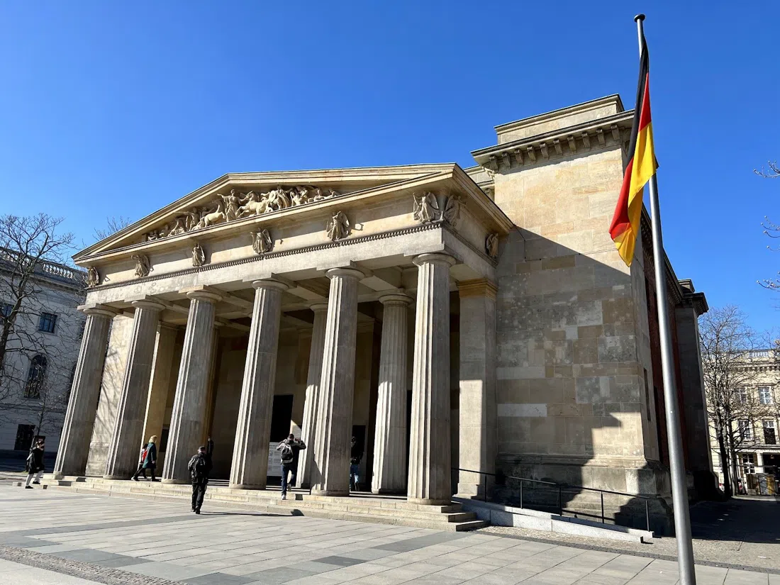 Neue Wache — Central Memorial of the Federal Republic of Germany, Berlin
