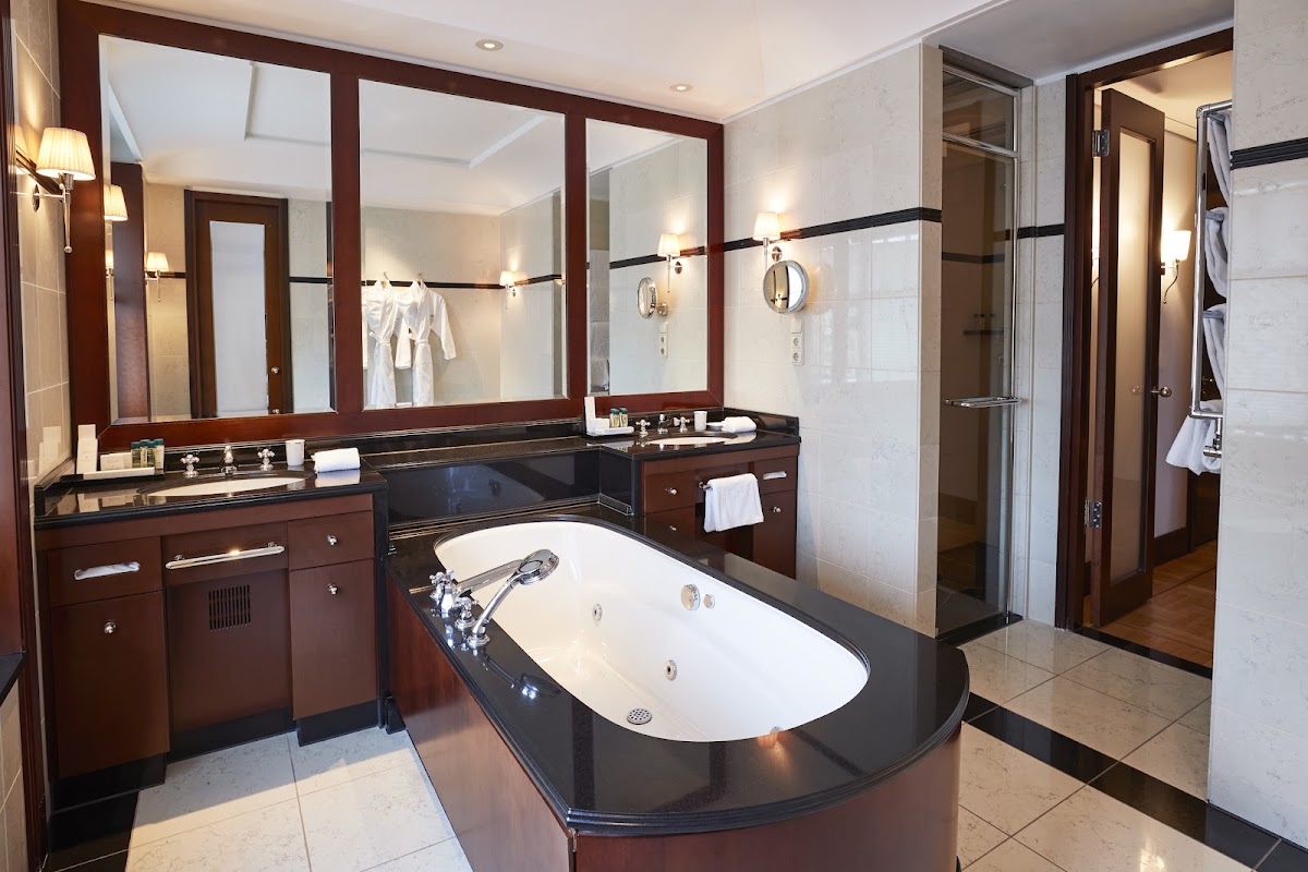 Hotel Adlon Kempinski — photo 4