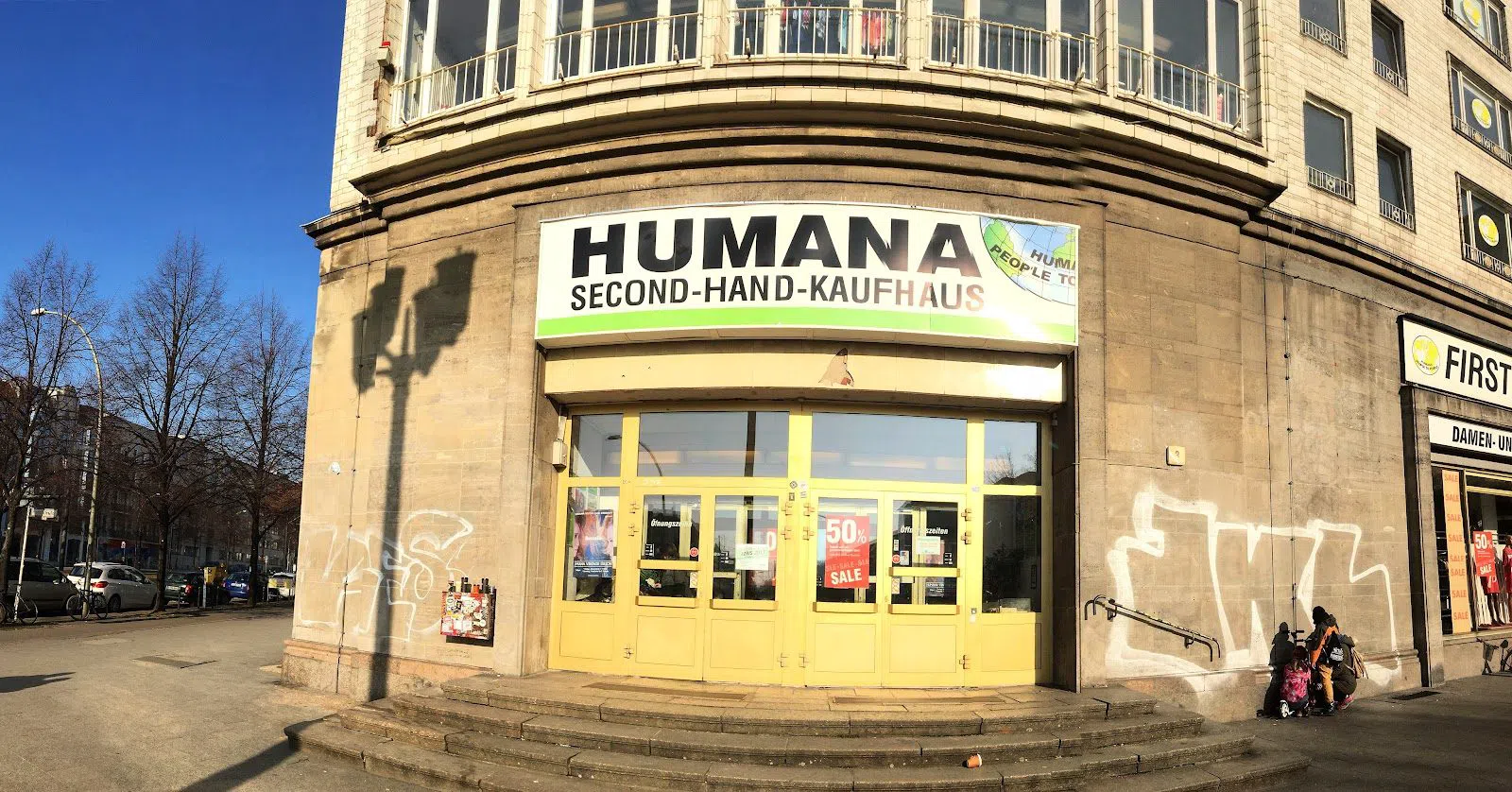 HUMANA Secondhand & Vintage, Frankfurter Tor, Berlin